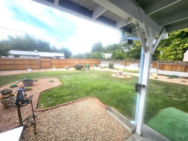 467 Crestmoor Rd, Canon City, CO 81212