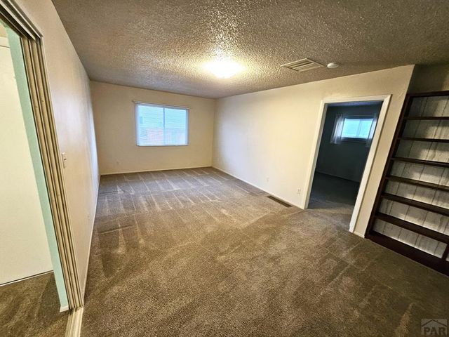 467 Crestmoor Rd, Canon City, CO 81212