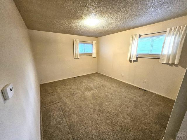 467 Crestmoor Rd, Canon City, CO 81212