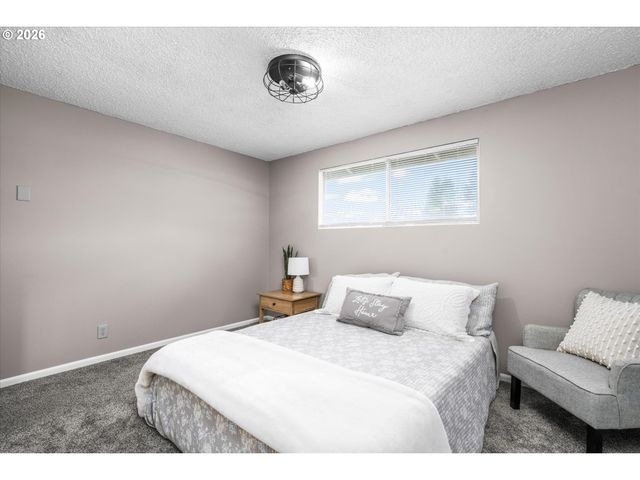 4173 SHANNON St, Eugene, OR 97404