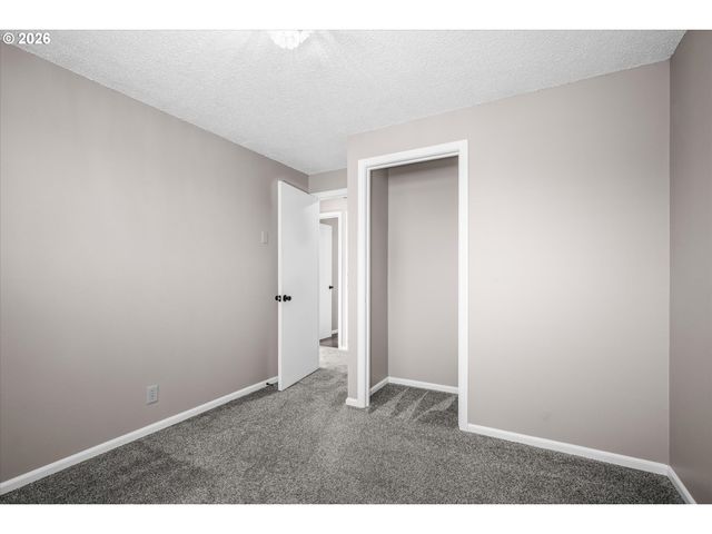 4173 SHANNON St, Eugene, OR 97404