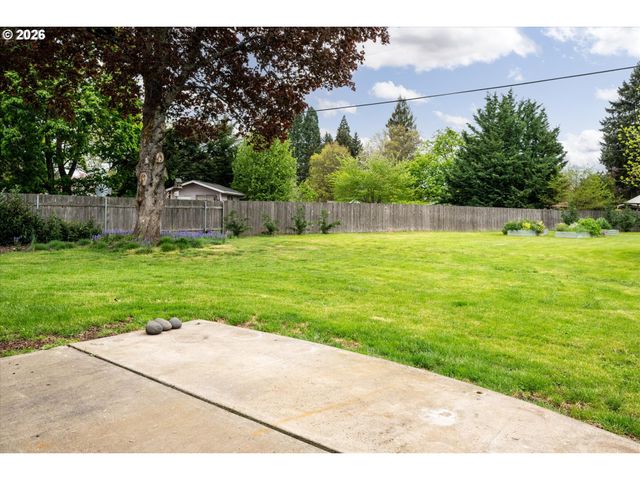4173 SHANNON St, Eugene, OR 97404