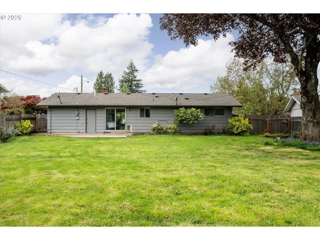 4173 SHANNON St, Eugene, OR 97404