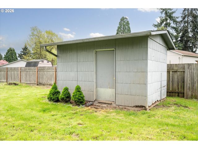 4173 SHANNON St, Eugene, OR 97404