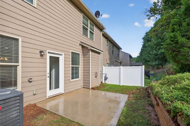 3277 Castleberry Village Dr, Cumming, GA 30040