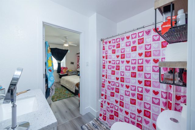 592 Willow Ave, Hayward, CA 94541