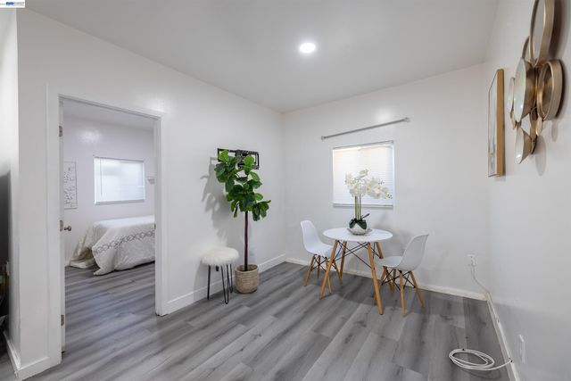 592 Willow Ave, Hayward, CA 94541