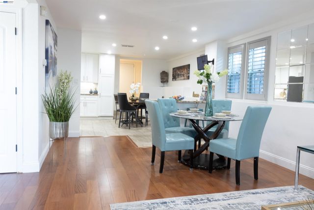 592 Willow Ave, Hayward, CA 94541