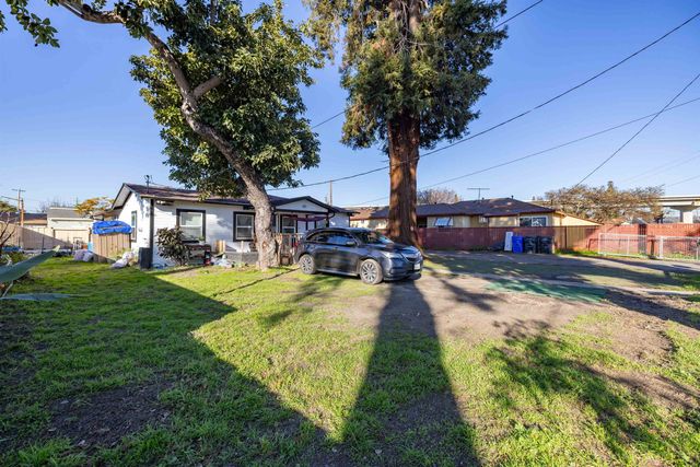 592 Willow Ave, Hayward, CA 94541