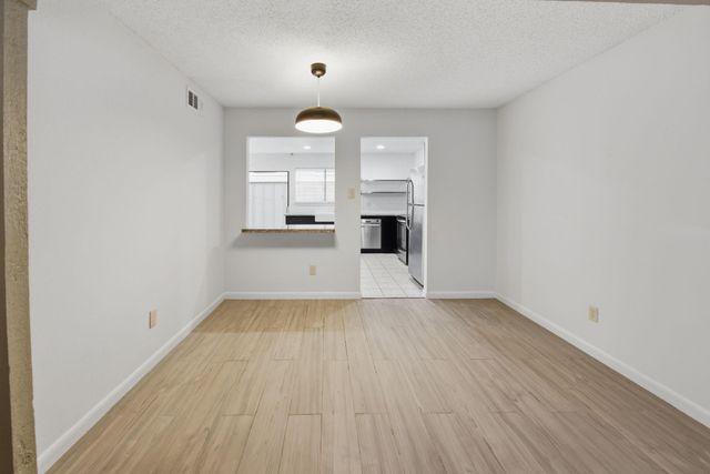12027 Willow Trail, Houston, TX 77035