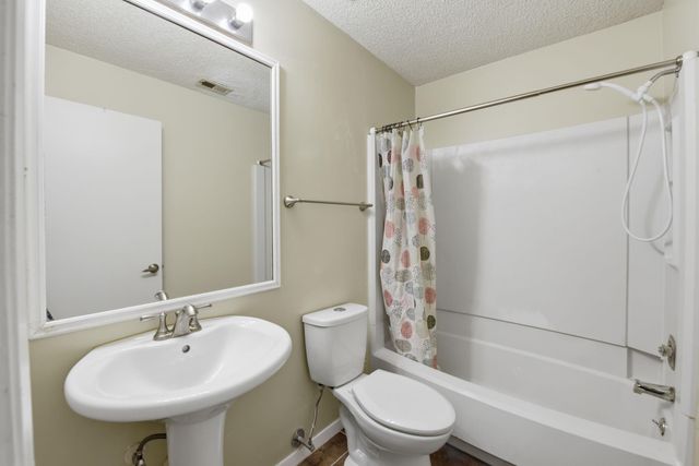 12027 Willow Trail, Houston, TX 77035