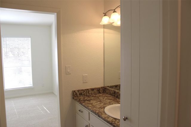 215 Stowaway CV A, Lakeway, TX 78734