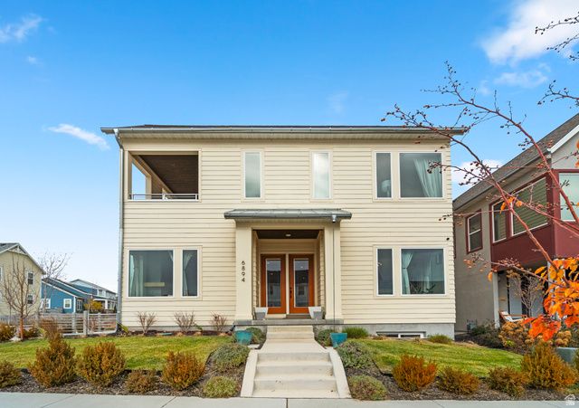 6894 W MEADOW GRASS DR, South Jordan, UT 84009