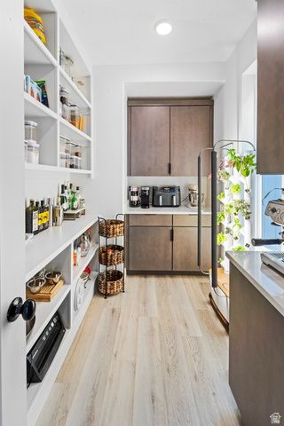 6894 W MEADOW GRASS DR, South Jordan, UT 84009