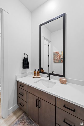 6894 W MEADOW GRASS DR, South Jordan, UT 84009