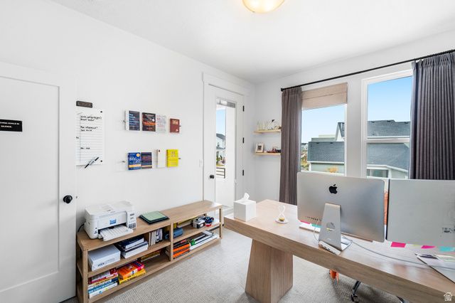 6894 W MEADOW GRASS DR, South Jordan, UT 84009