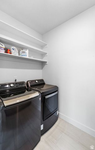 6894 W MEADOW GRASS DR, South Jordan, UT 84009