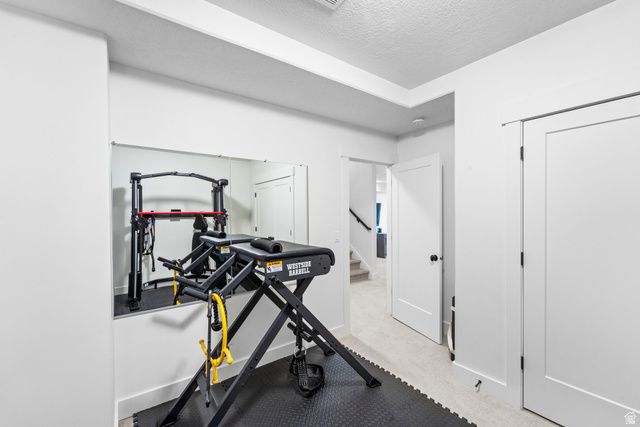 6894 W MEADOW GRASS DR, South Jordan, UT 84009