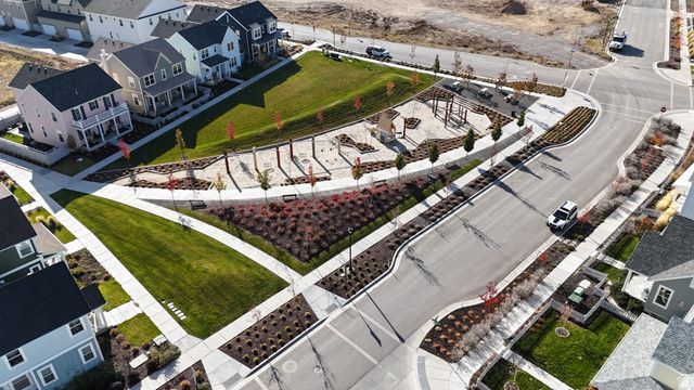 6894 W MEADOW GRASS DR, South Jordan, UT 84009