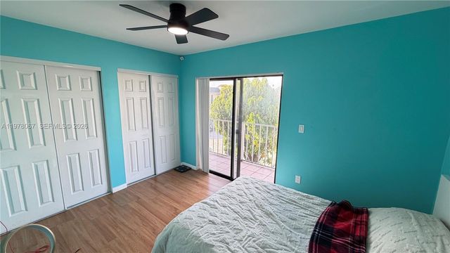 11249 SW 33rd Cir Pl, Miami, FL 33165