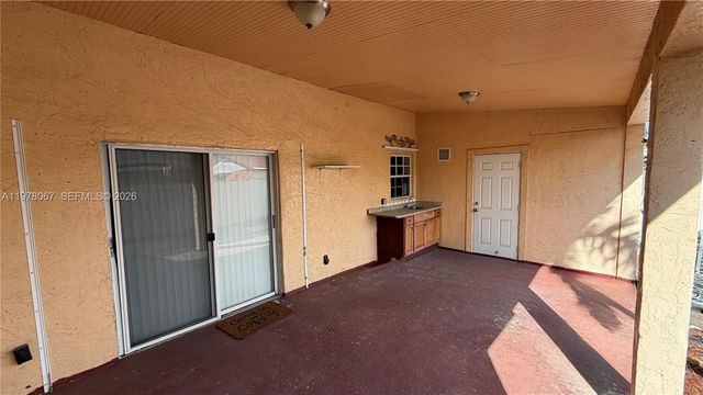 11249 SW 33rd Cir Pl, Miami, FL 33165