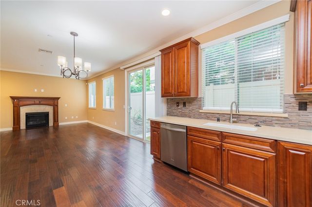 1351 S Magnolia Avenue, Monrovia, CA 91016