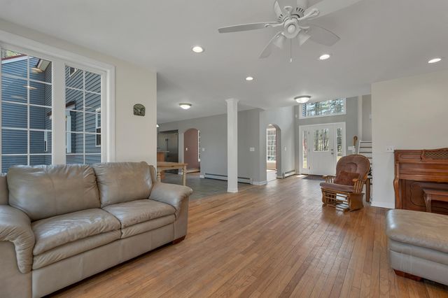 47 Little Mill Road, Sandown, NH 03873