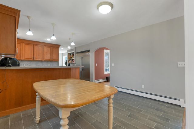 47 Little Mill Road, Sandown, NH 03873