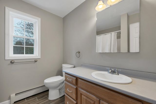 47 Little Mill Road, Sandown, NH 03873