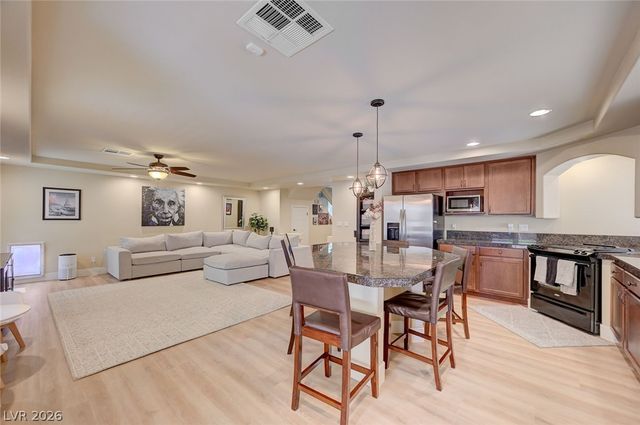 6777 Flamenco Court, Las Vegas, NV 89139