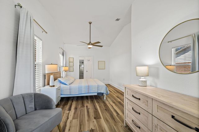 1265 Sanibel Lane, Gulf Breeze, FL 32563