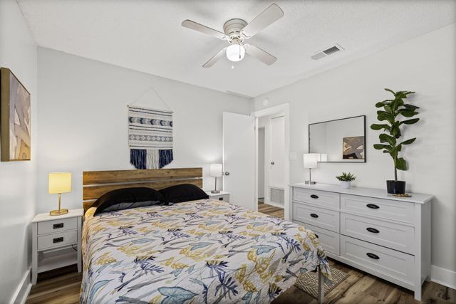 1265 Sanibel Lane, Gulf Breeze, FL 32563