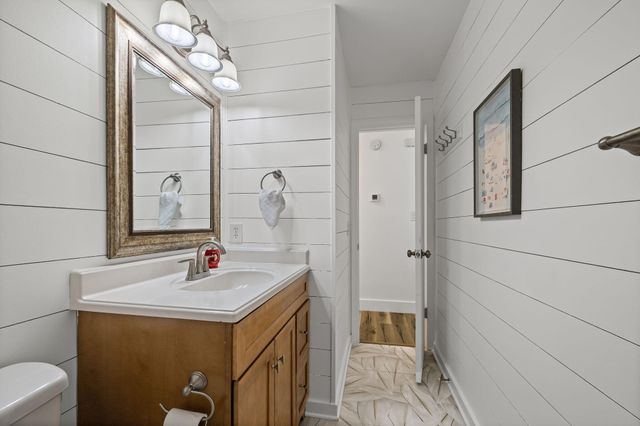 1265 Sanibel Lane, Gulf Breeze, FL 32563