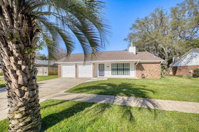 1265 Sanibel Lane, Gulf Breeze, FL 32563