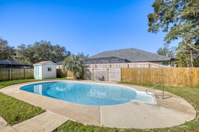1265 Sanibel Lane, Gulf Breeze, FL 32563