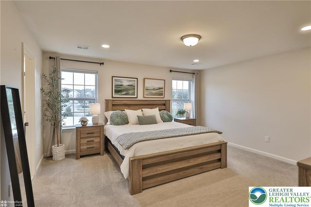 3514 Coventry Drive, Lower Macungie Twp, PA 18062