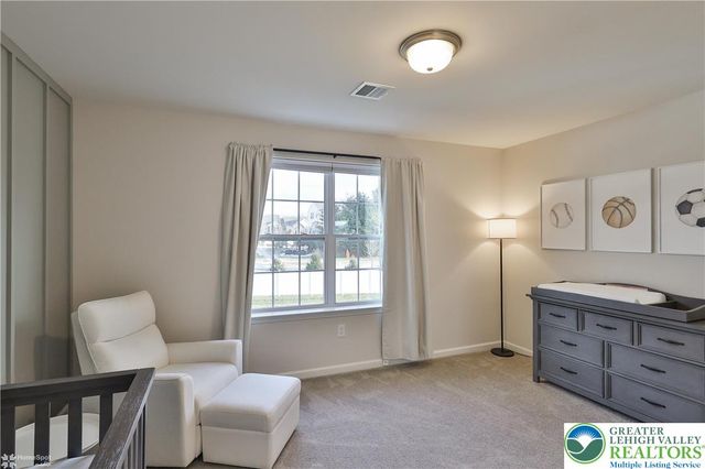 3514 Coventry Drive, Lower Macungie Twp, PA 18062