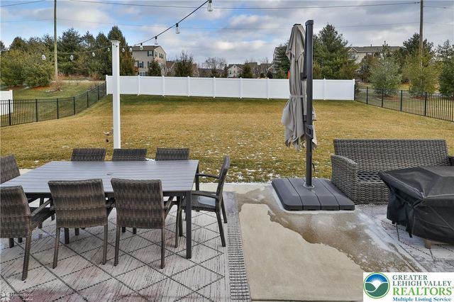 3514 Coventry Drive, Lower Macungie Twp, PA 18062