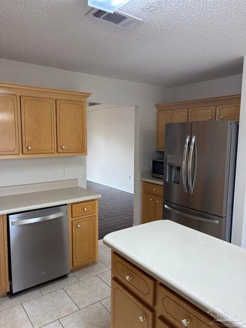 5687 Sweetbirch Ln, Milton, FL 32583