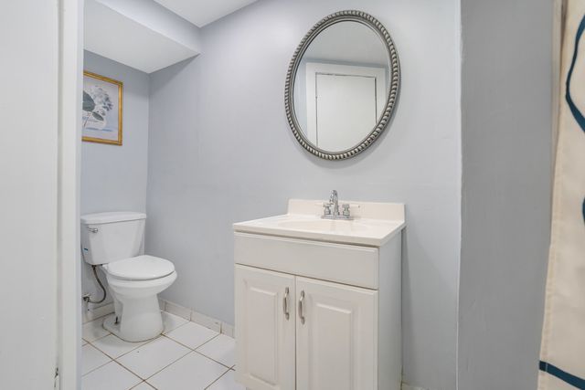 2345 Harvey Avenue, Berwyn, IL 60402