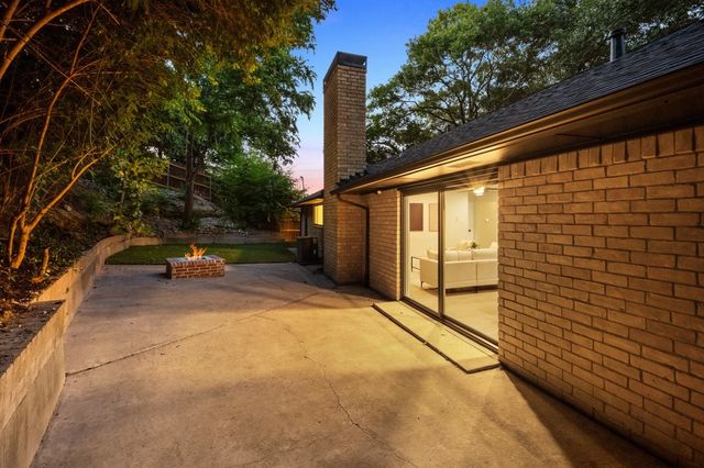 2329 Southwood Drive, Dallas, TX 75224