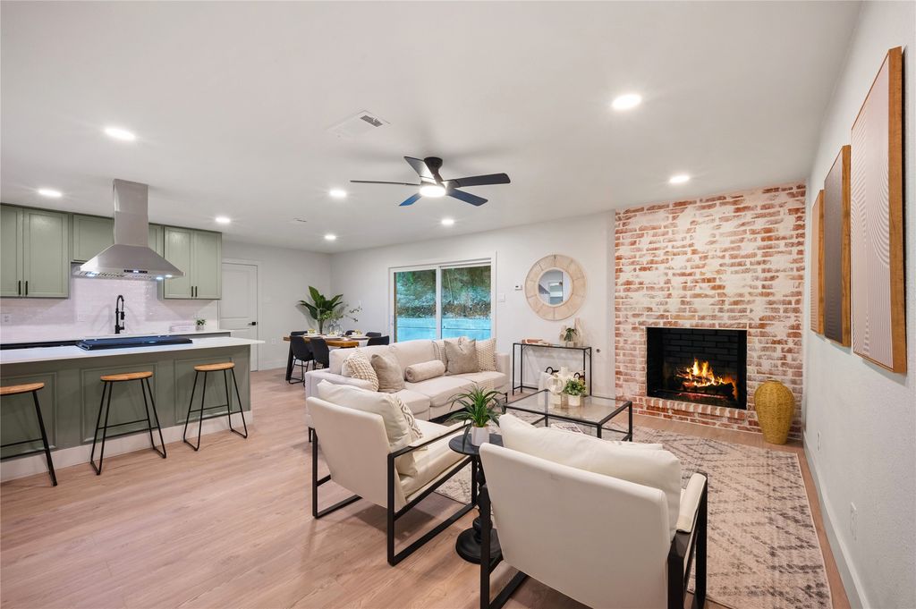 2329 Southwood Drive, Dallas, TX 75224