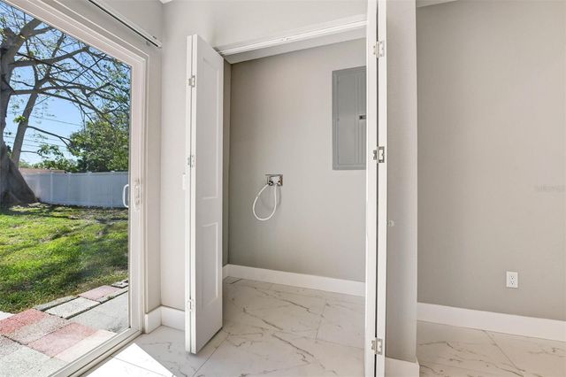 1521 S JEFFERSON AVENUE, Clearwater, FL 33756