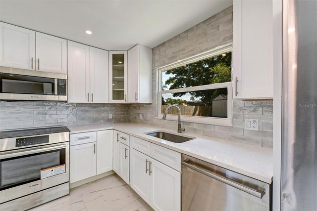 1521 S JEFFERSON AVENUE, Clearwater, FL 33756