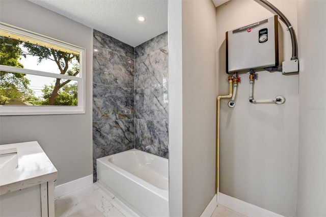 1521 S JEFFERSON AVENUE, Clearwater, FL 33756