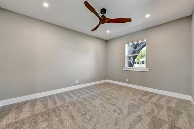 1521 S JEFFERSON AVENUE, Clearwater, FL 33756