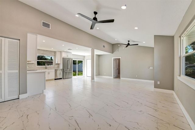1521 S JEFFERSON AVENUE, Clearwater, FL 33756