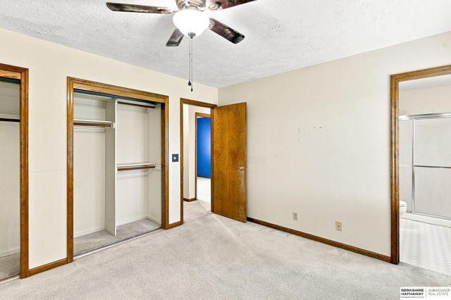 15428 Locust Street, Omaha, NE 68116
