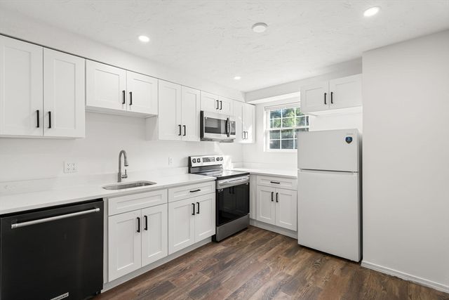 180 Main St 2110, Bridgewater, MA 02324