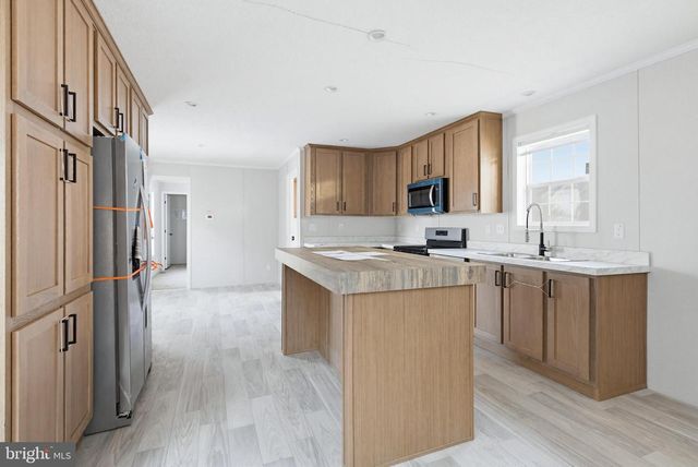 126 LOCUST LN, New Providence, PA 17560